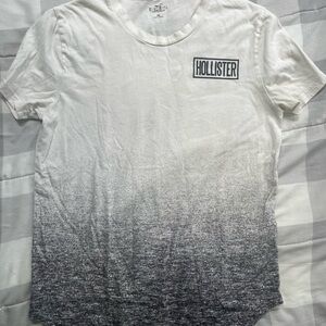 Hollister Gradient White and Gray Short Sleeve Tee